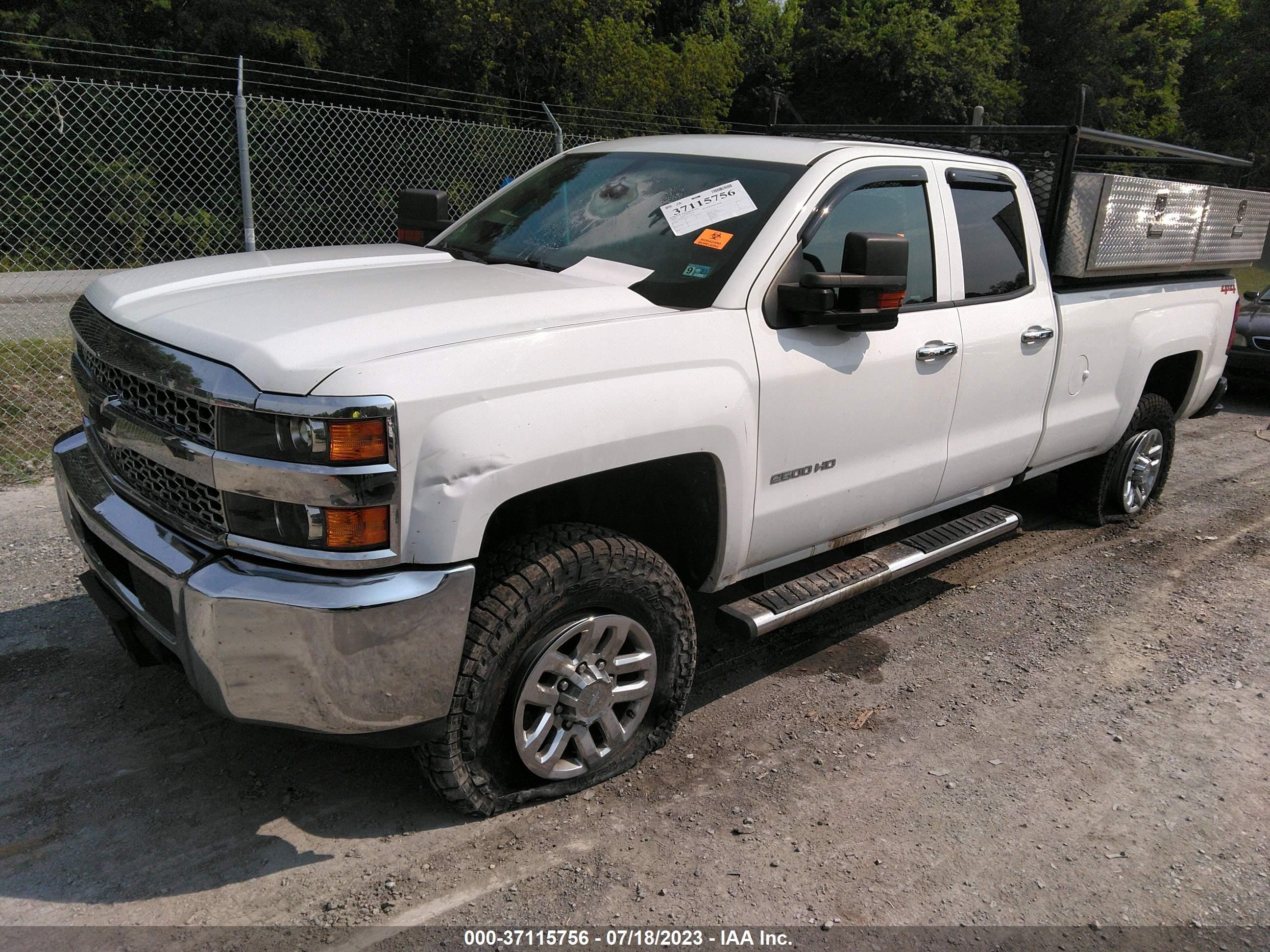 Photo 1 VIN: 2GC2KREG1K1156732 - CHEVROLET SILVERADO 2500HD 