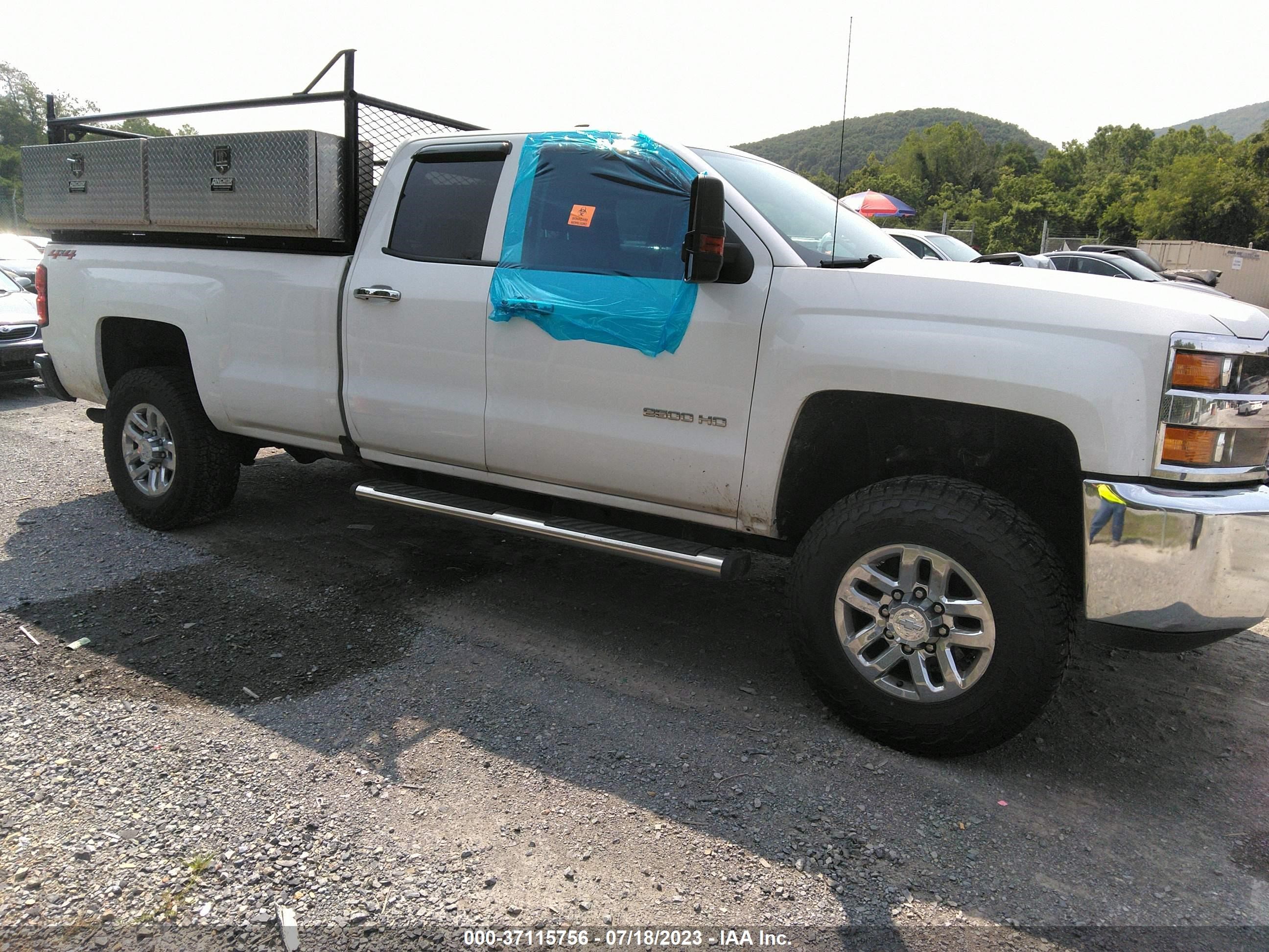 Photo 12 VIN: 2GC2KREG1K1156732 - CHEVROLET SILVERADO 2500HD 