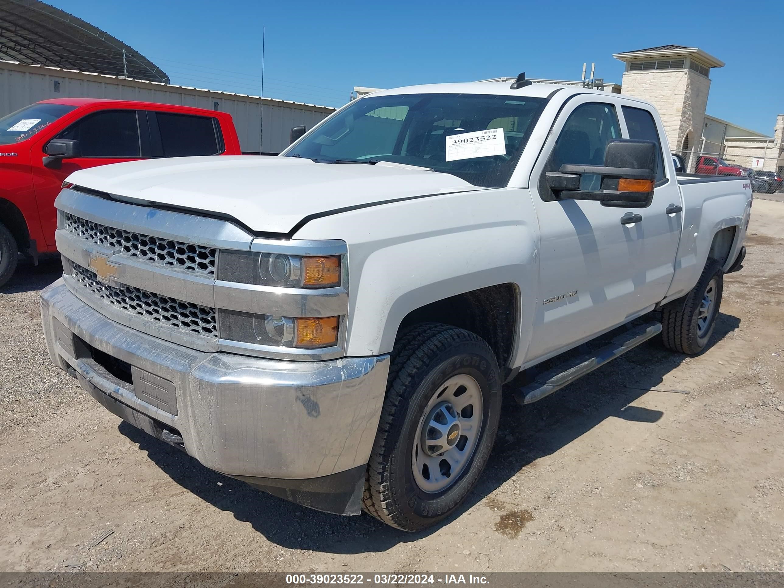 Photo 1 VIN: 2GC2KREG4K1243783 - CHEVROLET SILVERADO 