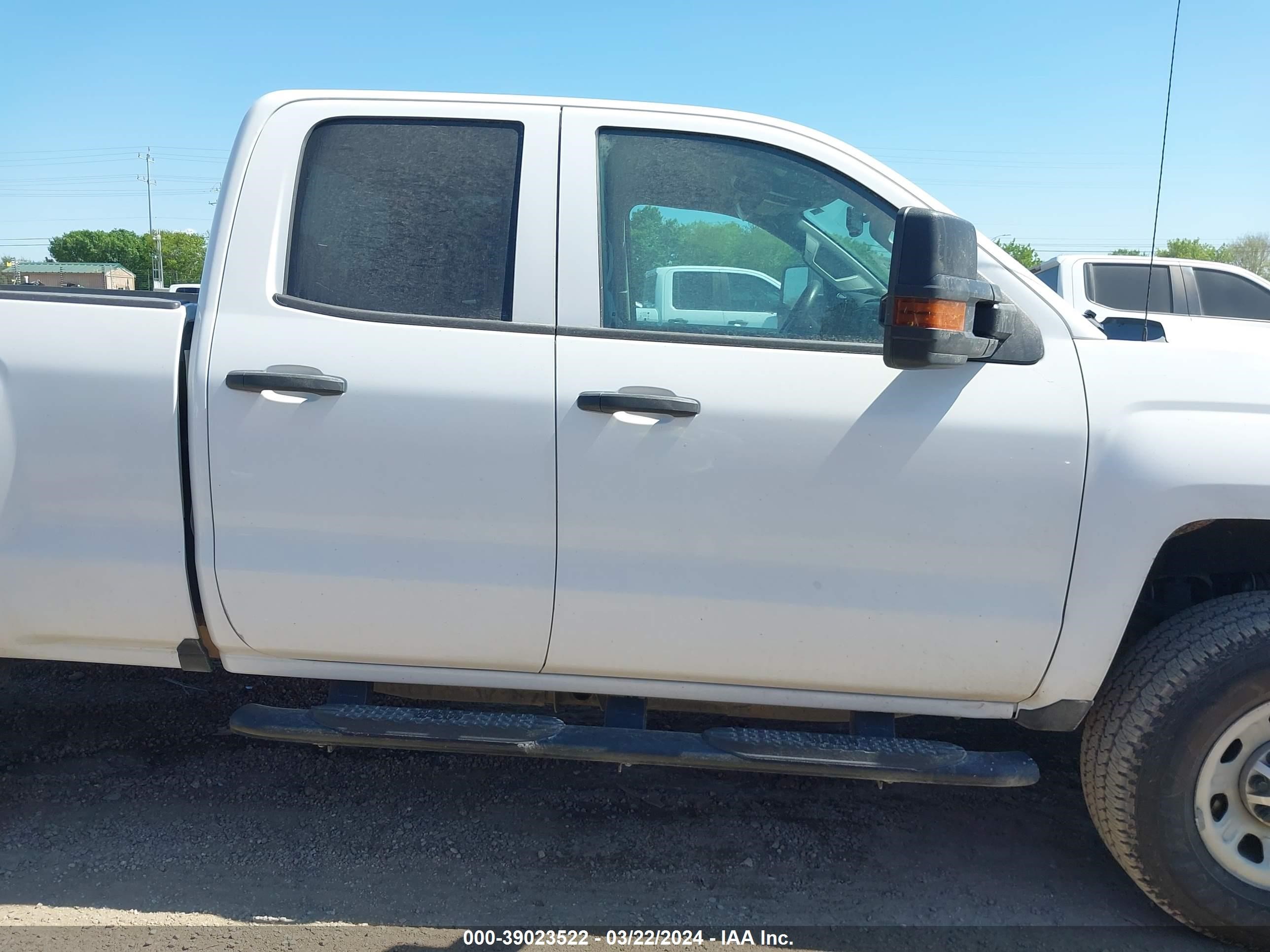 Photo 12 VIN: 2GC2KREG4K1243783 - CHEVROLET SILVERADO 