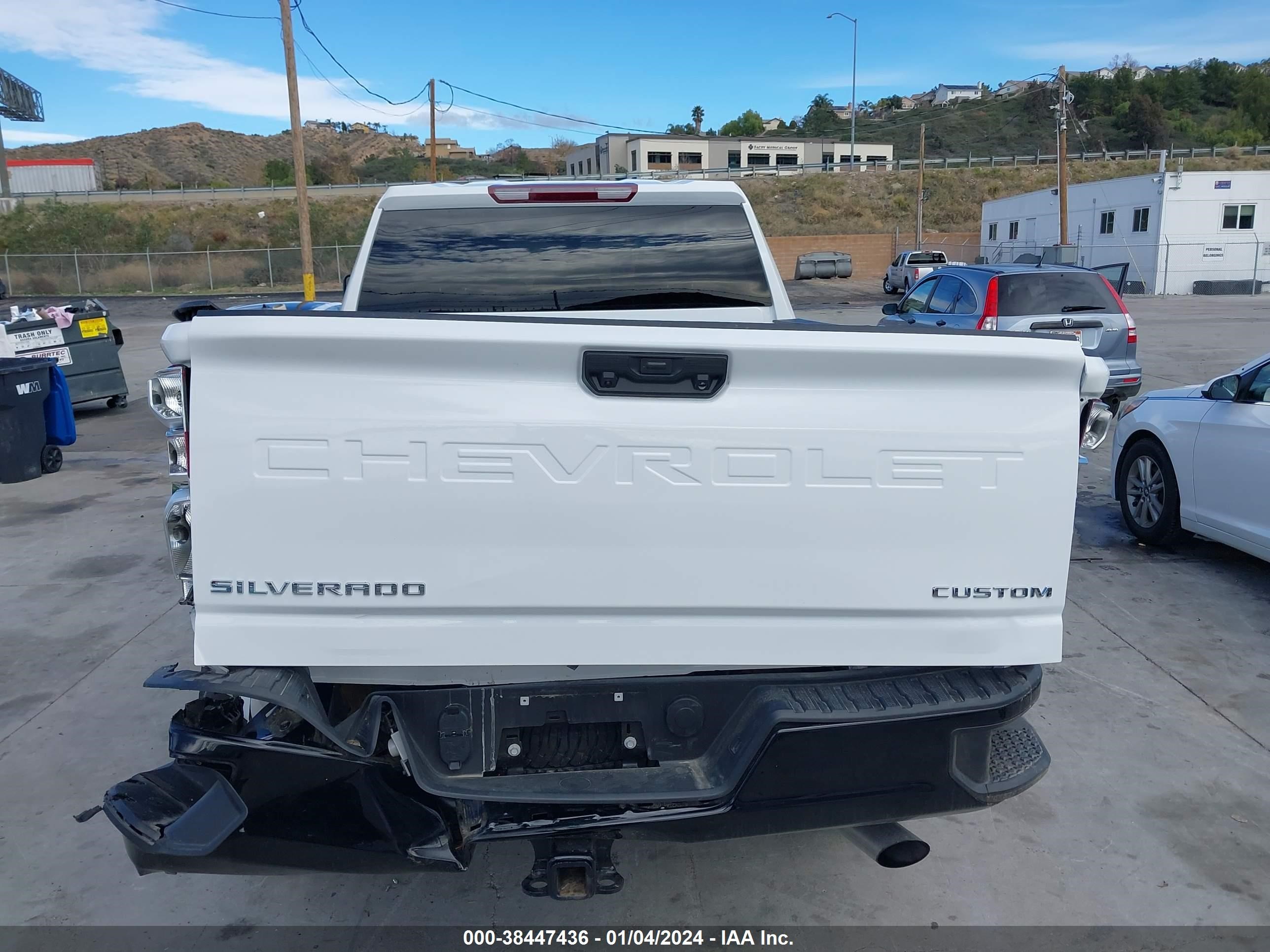 Photo 7 VIN: 2GC4YME70P1728648 - CHEVROLET SILVERADO 