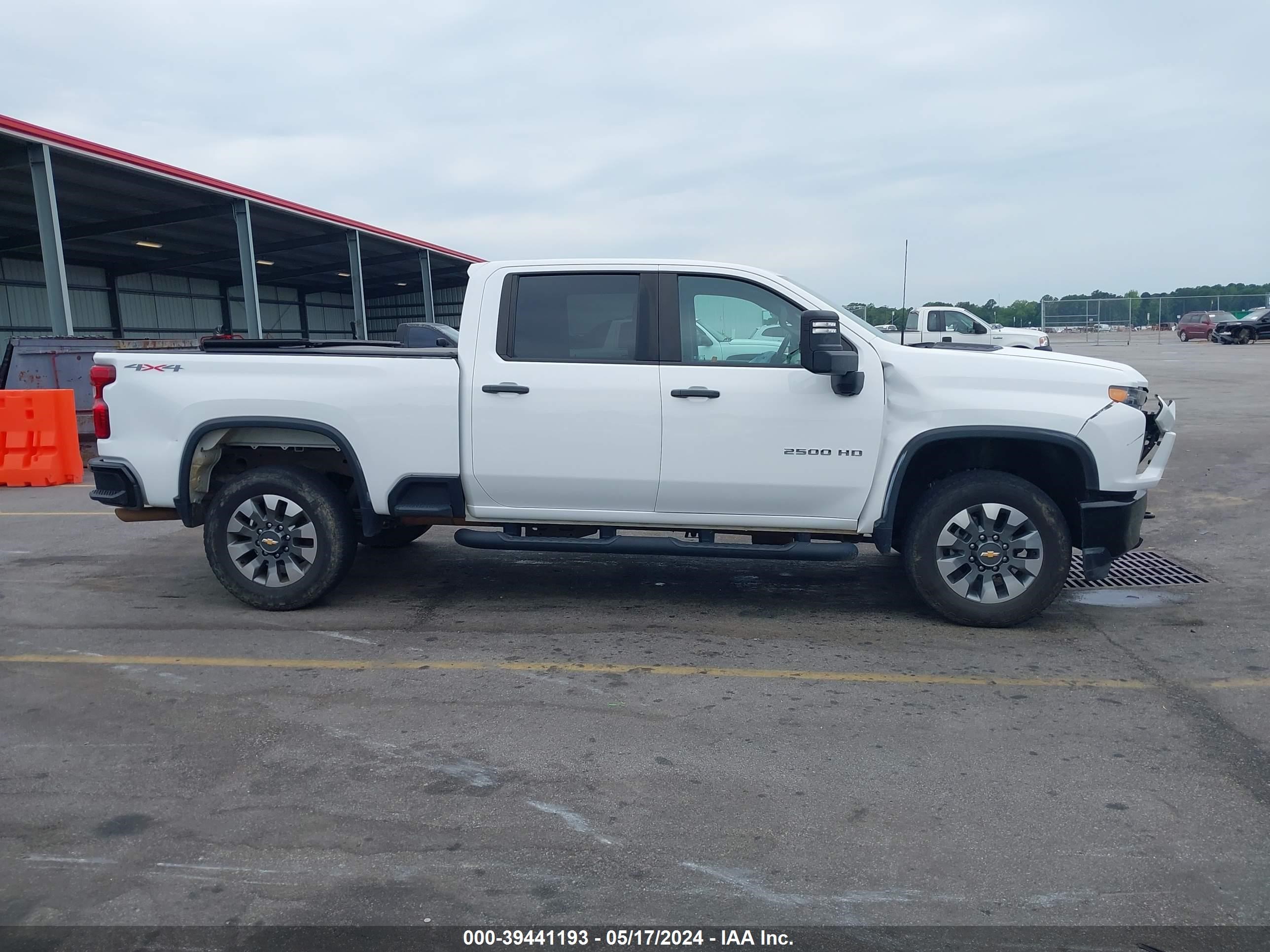 Photo 12 VIN: 2GC4YME76N1209911 - CHEVROLET SILVERADO HD 