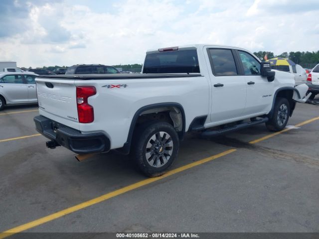 Photo 3 VIN: 2GC4YME76N1209911 - CHEVROLET SILVERADO HD 