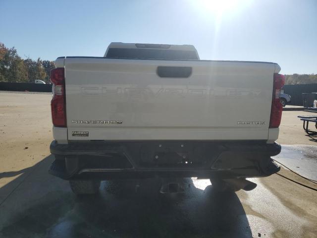 Photo 5 VIN: 2GC4YME79R1155932 - CHEVROLET SILVERADO 