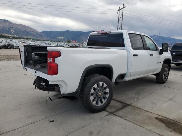 Photo 2 VIN: 2GC4YME79R1208144 - CHEVROLET SILVERADO 