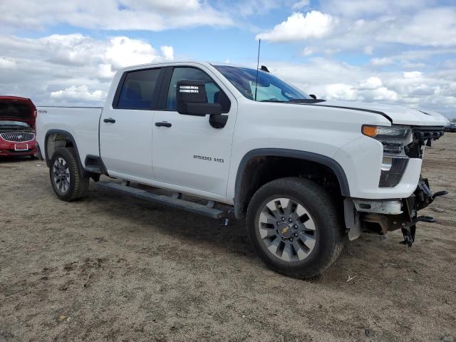 Photo 3 VIN: 2GC4YME7XP1729404 - CHEVROLET SILVERADO 