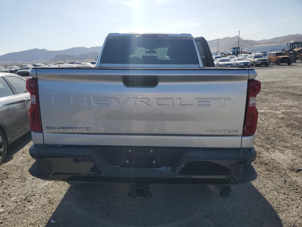 Photo 5 VIN: 2GC4YMEY2P1711665 - CHEVROLET SILVERADO 