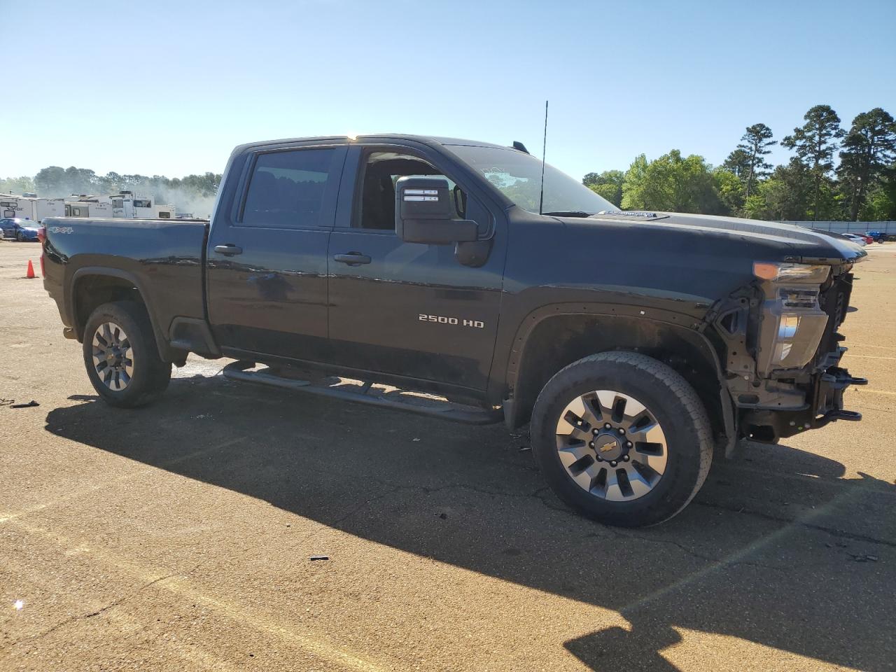 Photo 3 VIN: 2GC4YMEY6P1730350 - CHEVROLET SILVERADO 