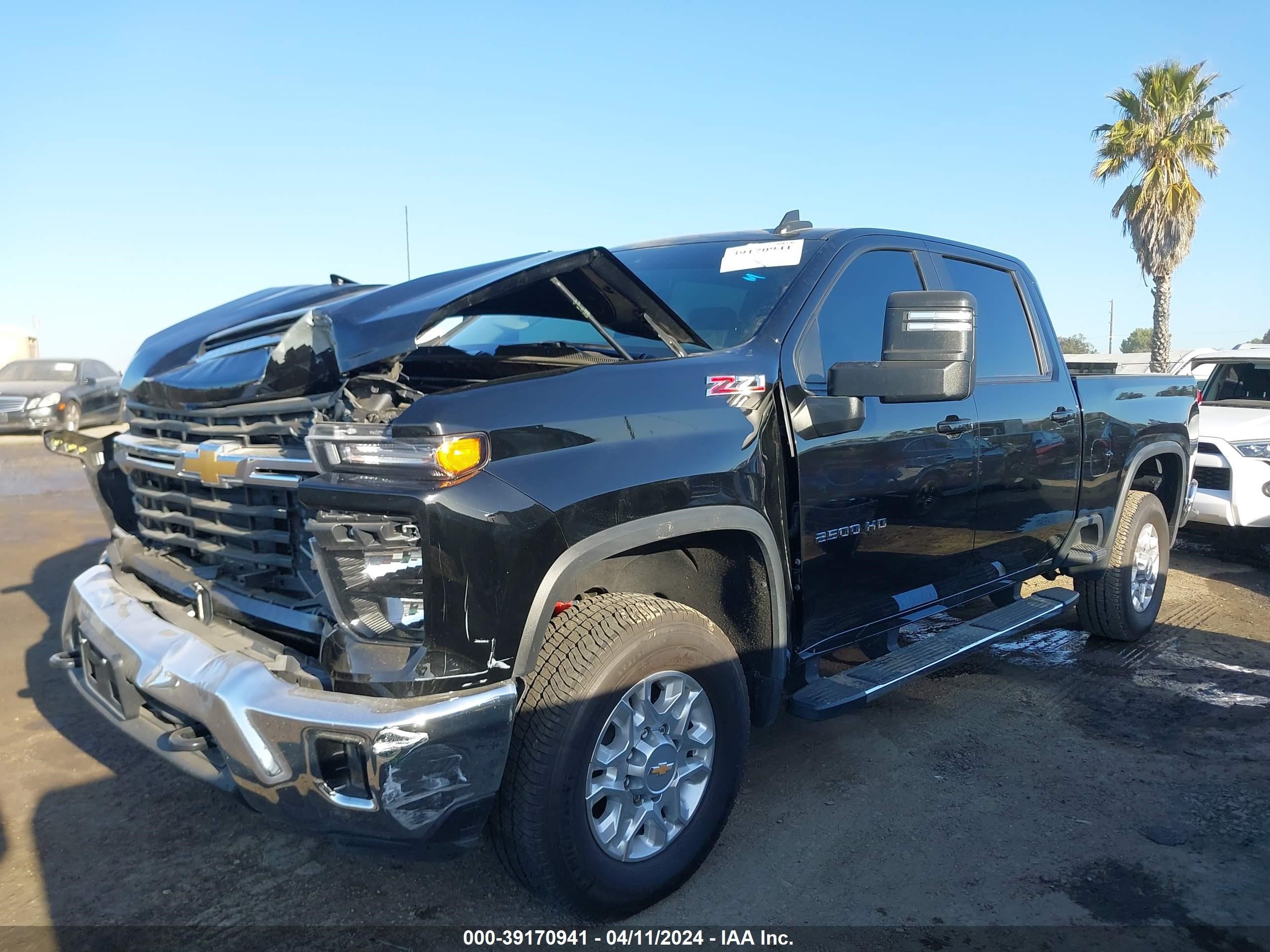 Photo 1 VIN: 2GC4YNE76R1115538 - CHEVROLET SILVERADO HD 