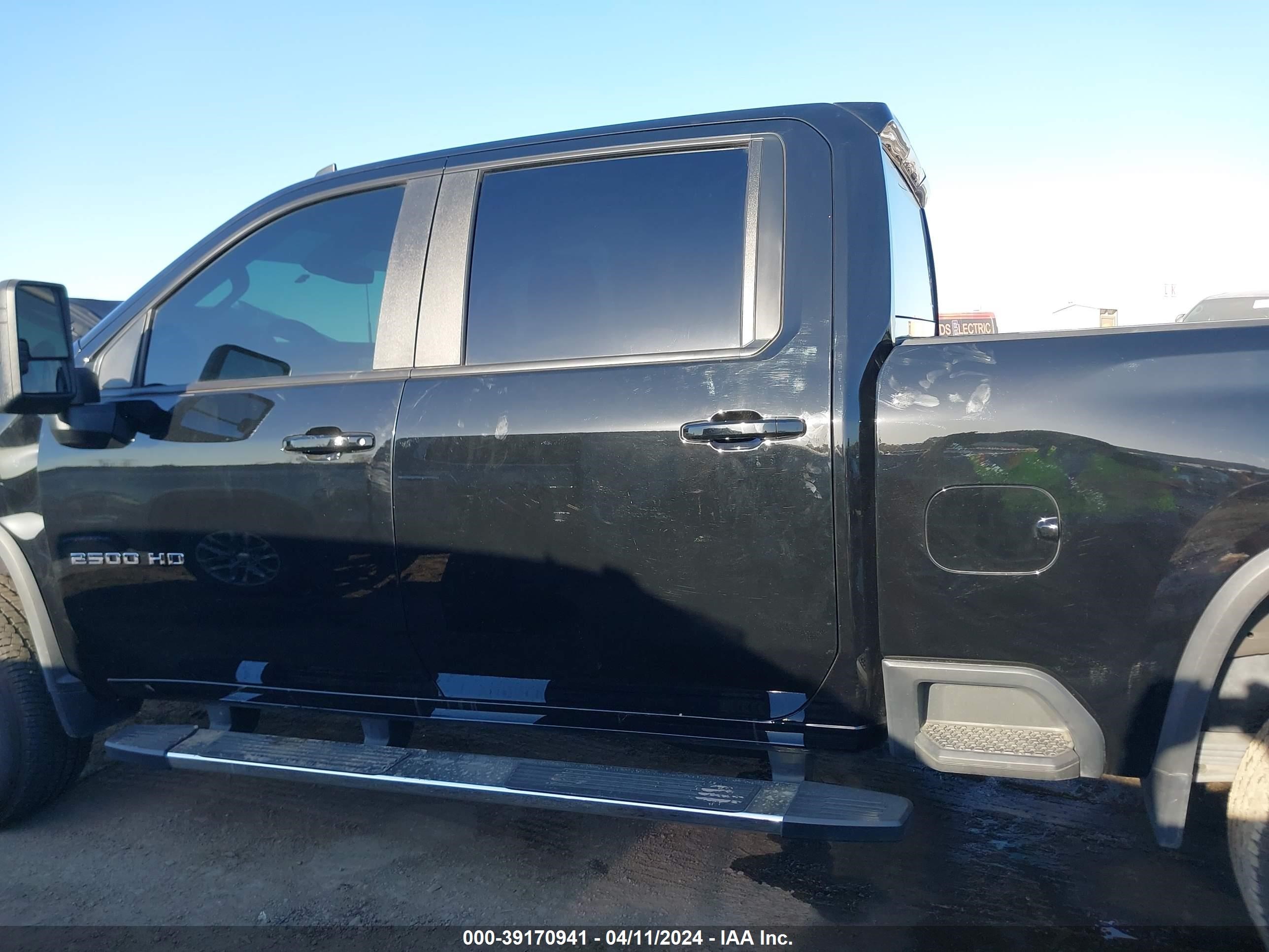 Photo 13 VIN: 2GC4YNE76R1115538 - CHEVROLET SILVERADO HD 