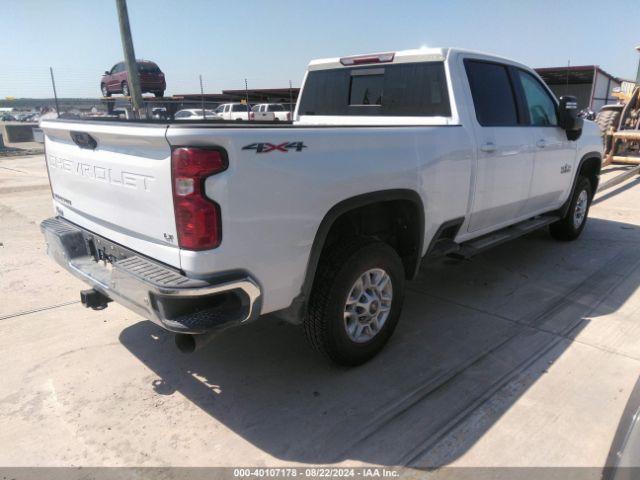 Photo 3 VIN: 2GC4YNEYXN1215967 - CHEVROLET SILVERADO HD 