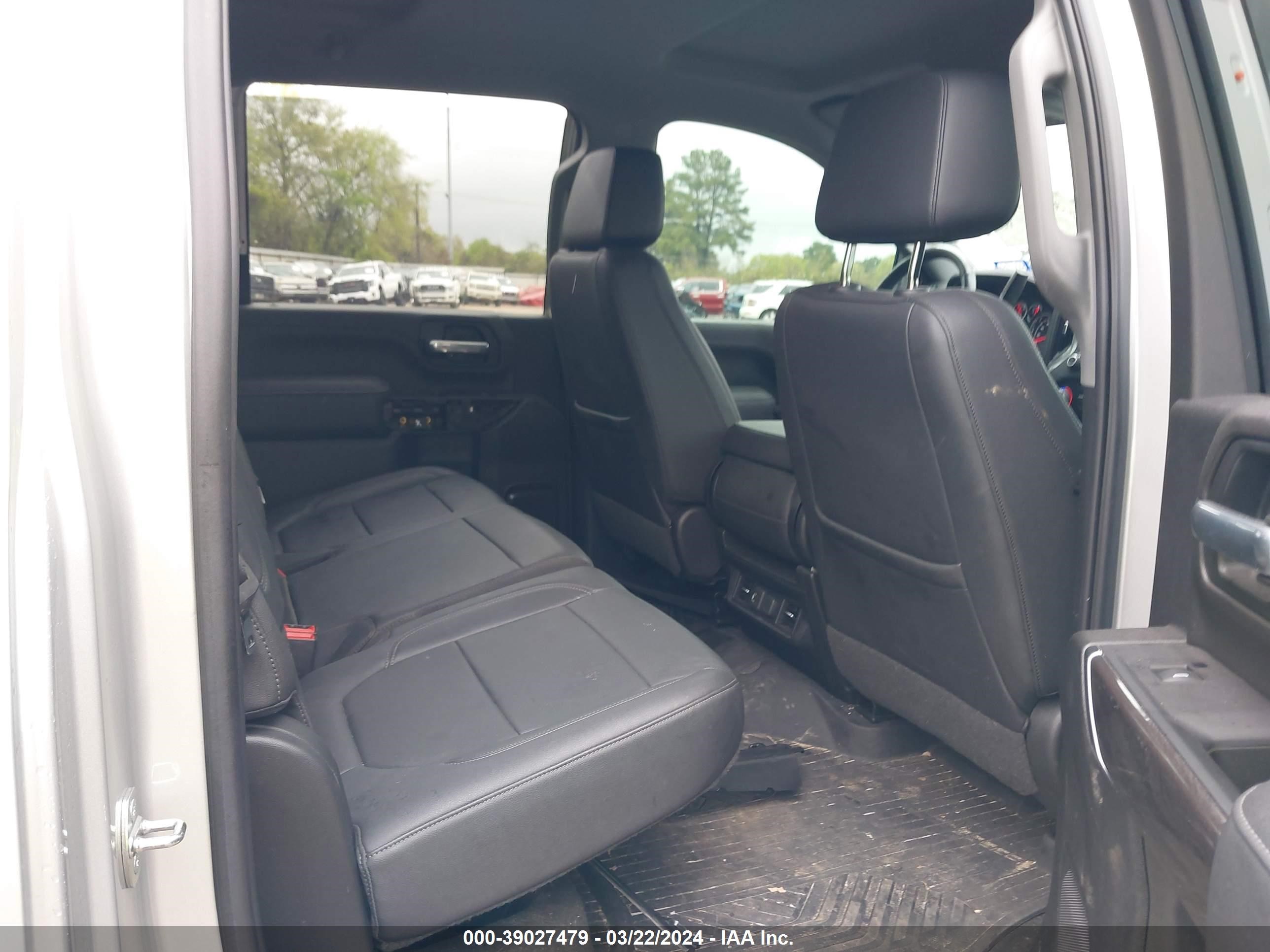 Photo 5 VIN: 2GC4YPEY3N1237790 - CHEVROLET SILVERADO 