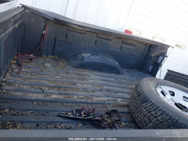 Photo 6 VIN: 2GC4YPEY6N1244247 - CHEVROLET SILVERADO 2500HD 