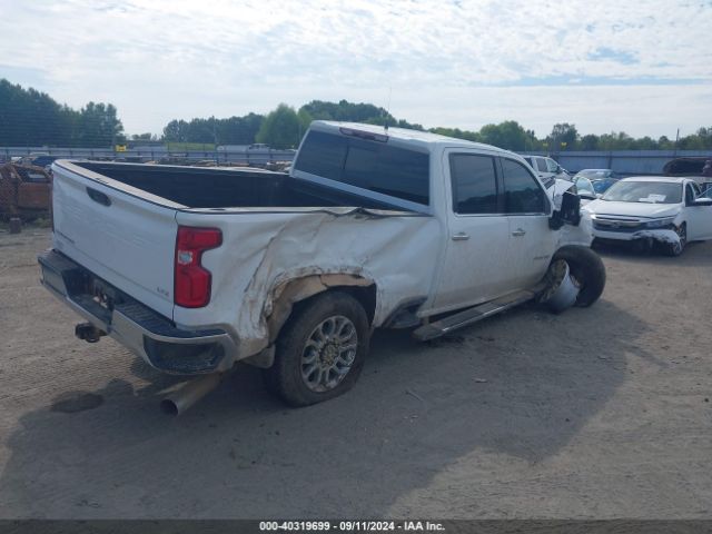 Photo 3 VIN: 2GC4YPEYXR1156811 - CHEVROLET SILVERADO HD 