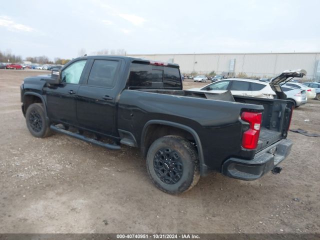 Photo 2 VIN: 2GC4YPEYXR1180817 - CHEVROLET SILVERADO HD 