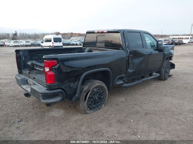 Photo 3 VIN: 2GC4YPEYXR1180817 - CHEVROLET SILVERADO HD 