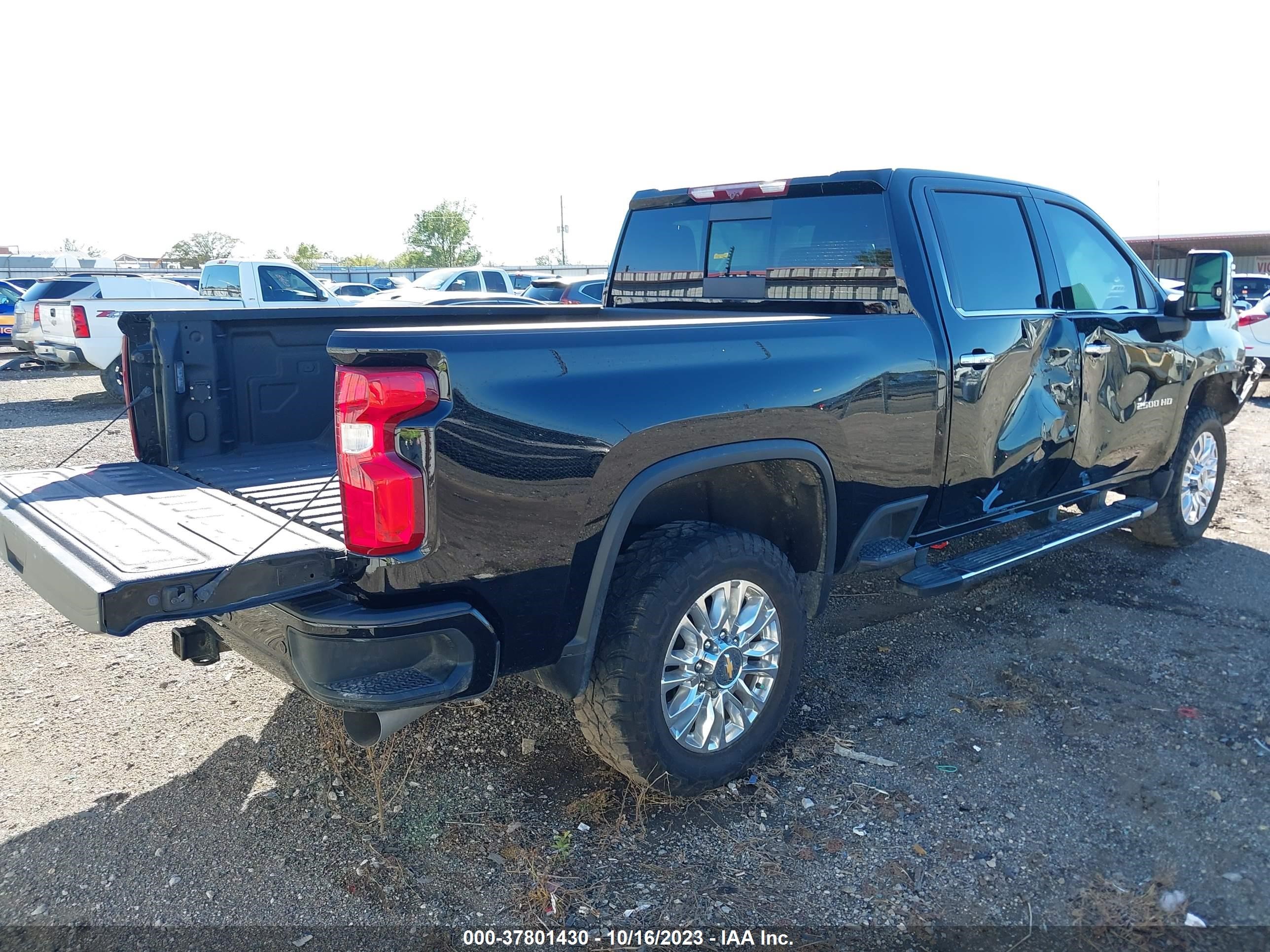 Photo 3 VIN: 2GC4YREY4N1214692 - CHEVROLET SILVERADO 