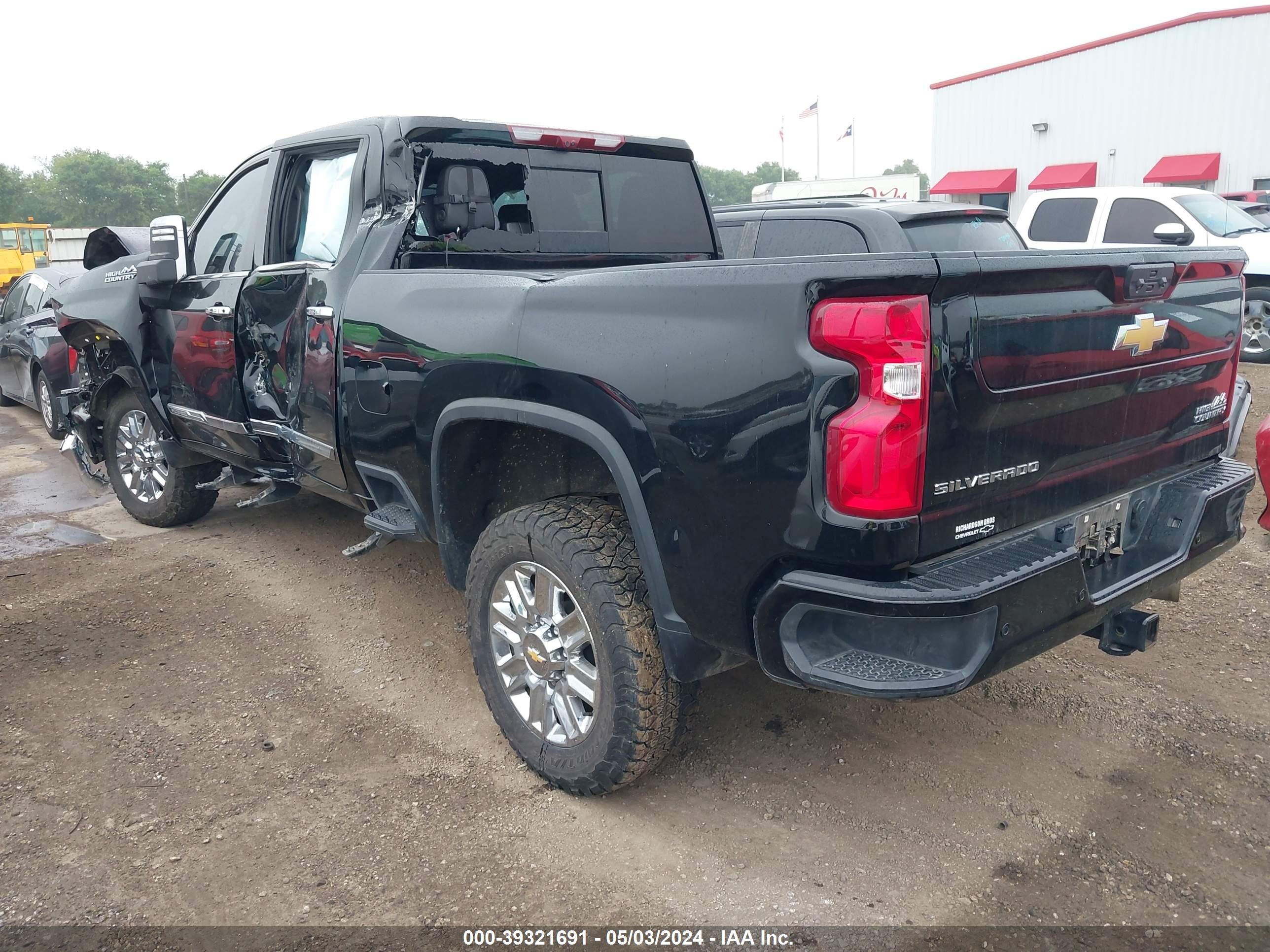 Photo 2 VIN: 2GC4YREY7R1126175 - CHEVROLET SILVERADO 