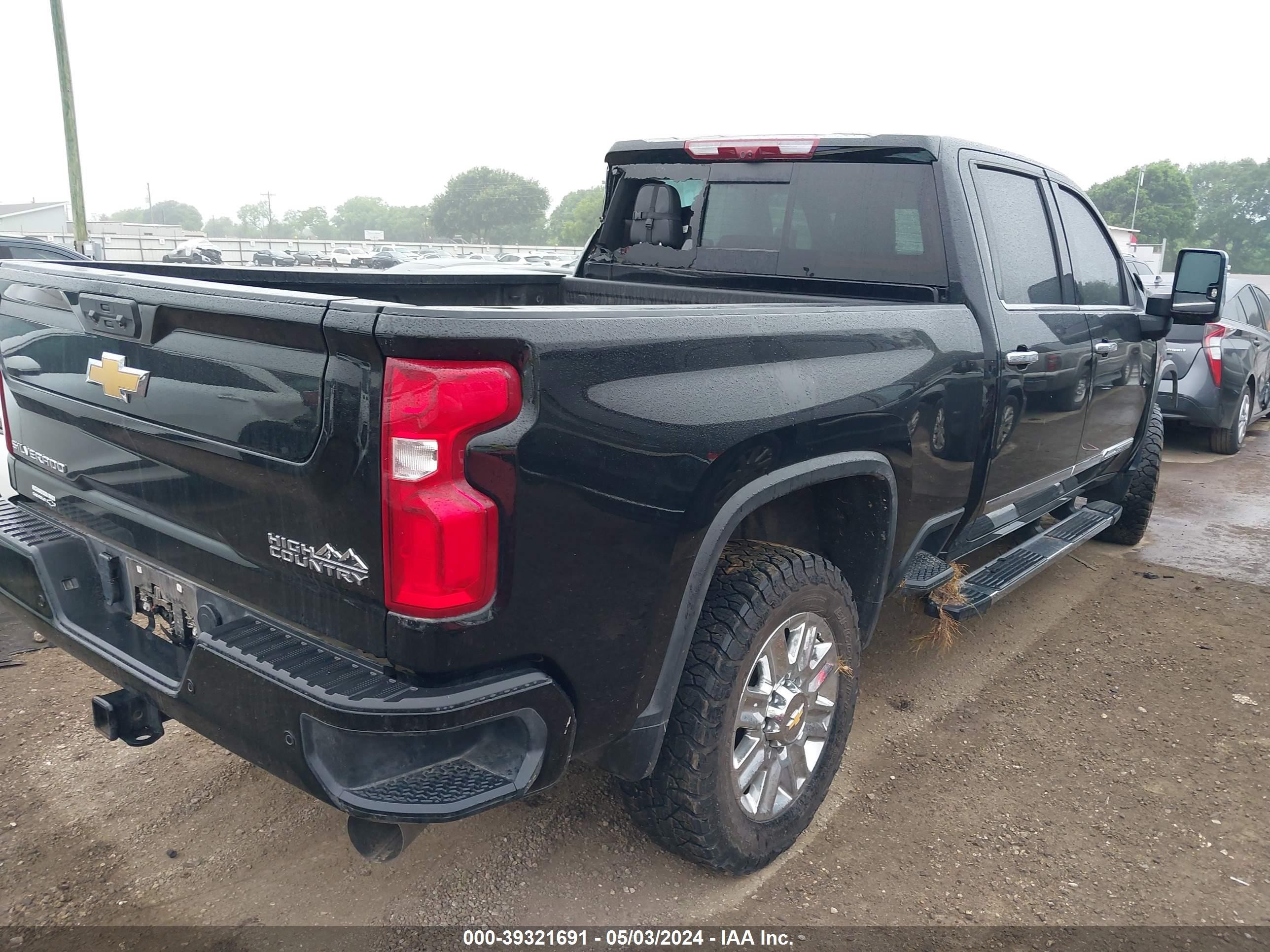 Photo 3 VIN: 2GC4YREY7R1126175 - CHEVROLET SILVERADO 