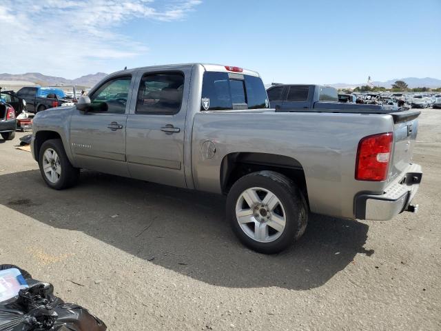 Photo 1 VIN: 2GCEC130681332653 - CHEVROLET SILVERADO 