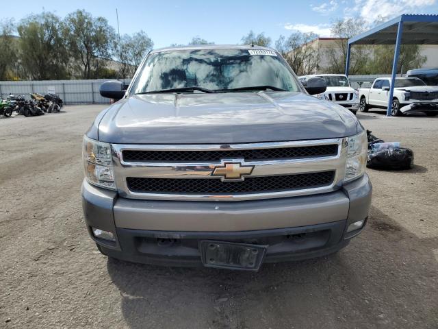 Photo 4 VIN: 2GCEC130681332653 - CHEVROLET SILVERADO 