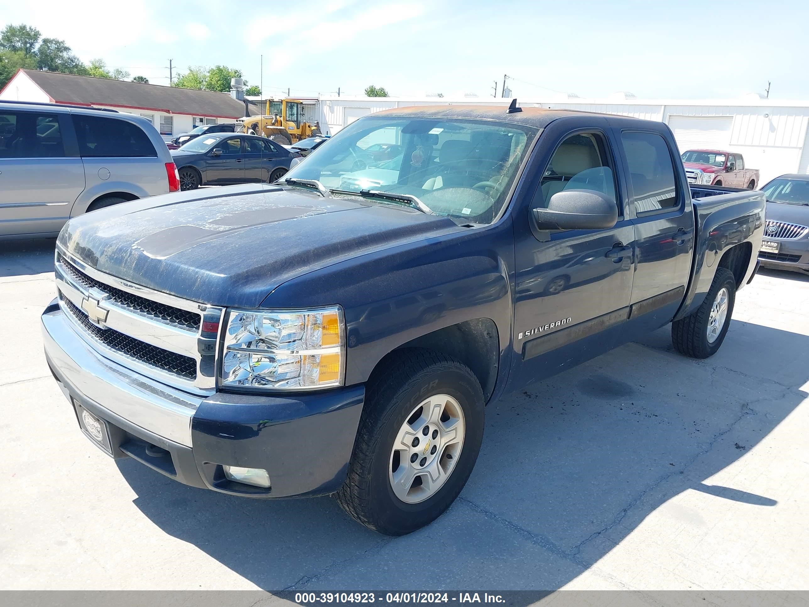 Photo 1 VIN: 2GCEC13C071613792 - CHEVROLET SILVERADO 