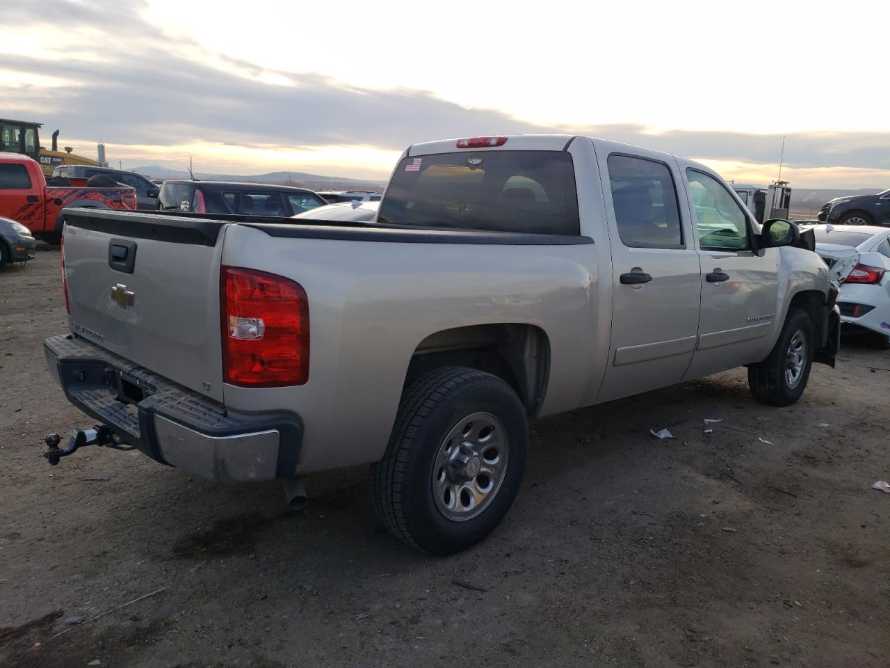 Photo 2 VIN: 2GCEC13C171528007 - CHEVROLET SILVERADO 