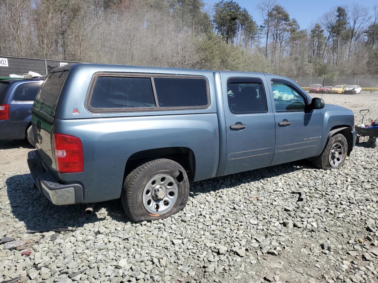 Photo 2 VIN: 2GCEC13C471552107 - CHEVROLET SILVERADO 