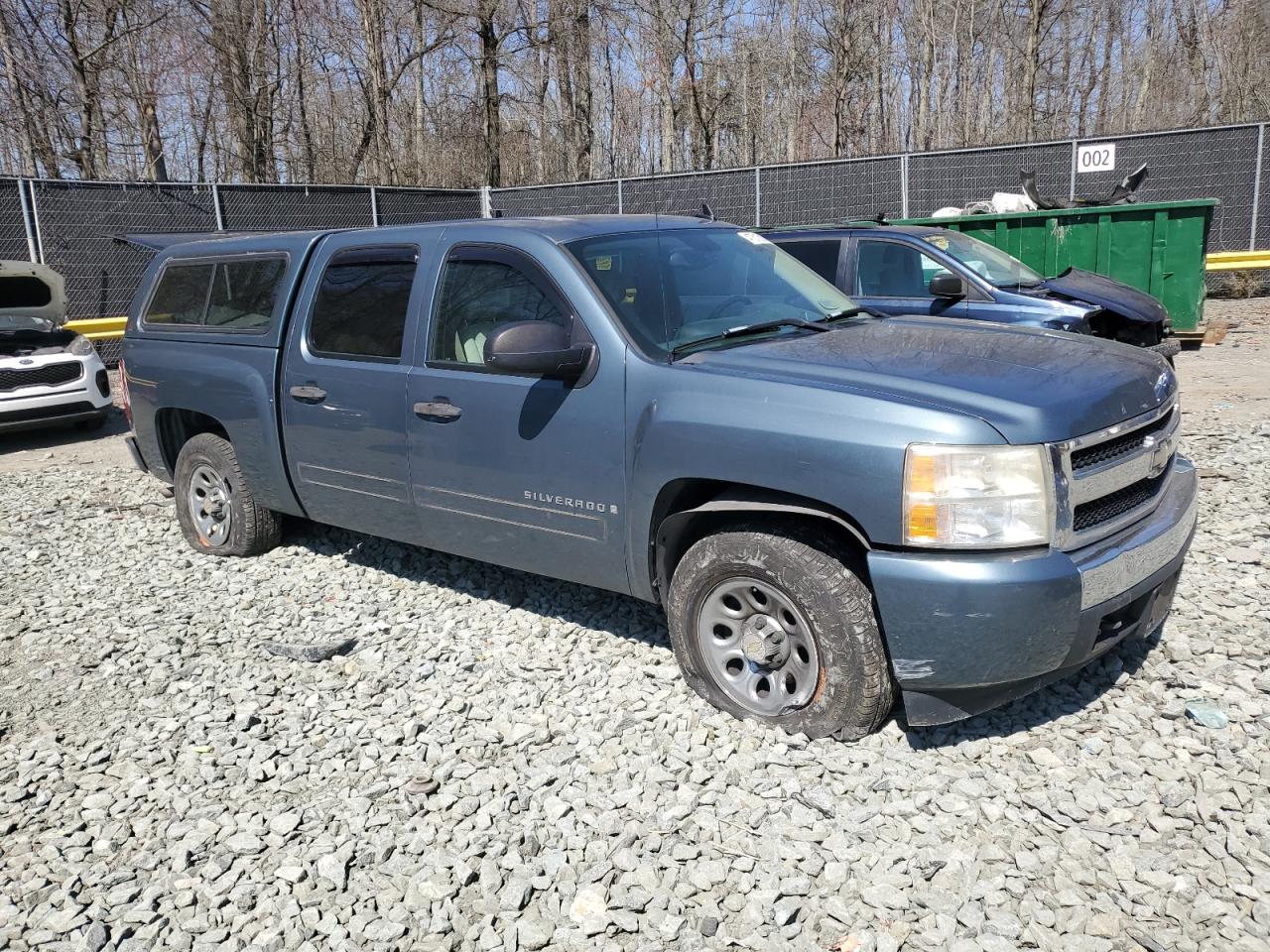 Photo 3 VIN: 2GCEC13C471552107 - CHEVROLET SILVERADO 