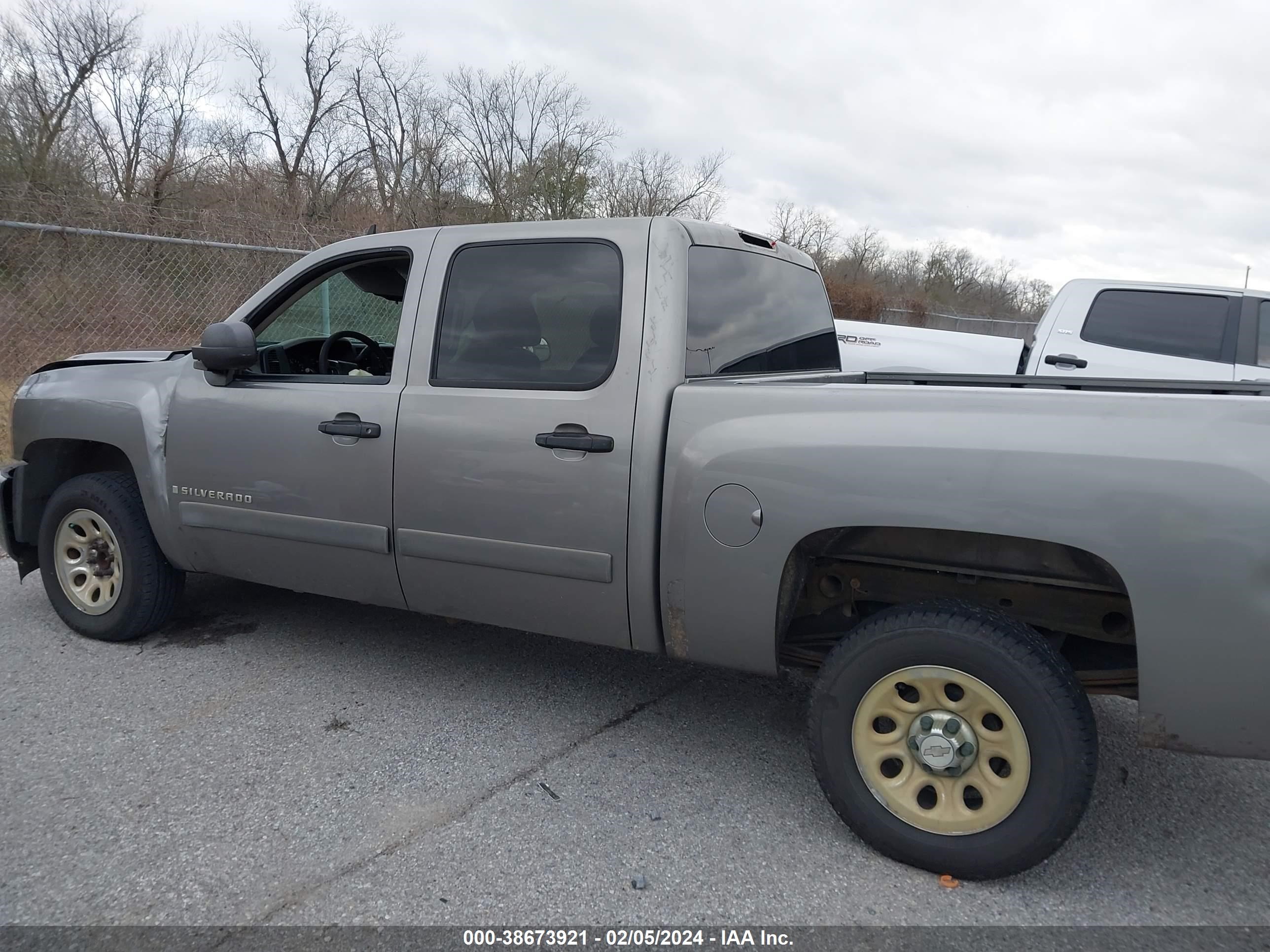 Photo 13 VIN: 2GCEC13C471708632 - CHEVROLET SILVERADO 