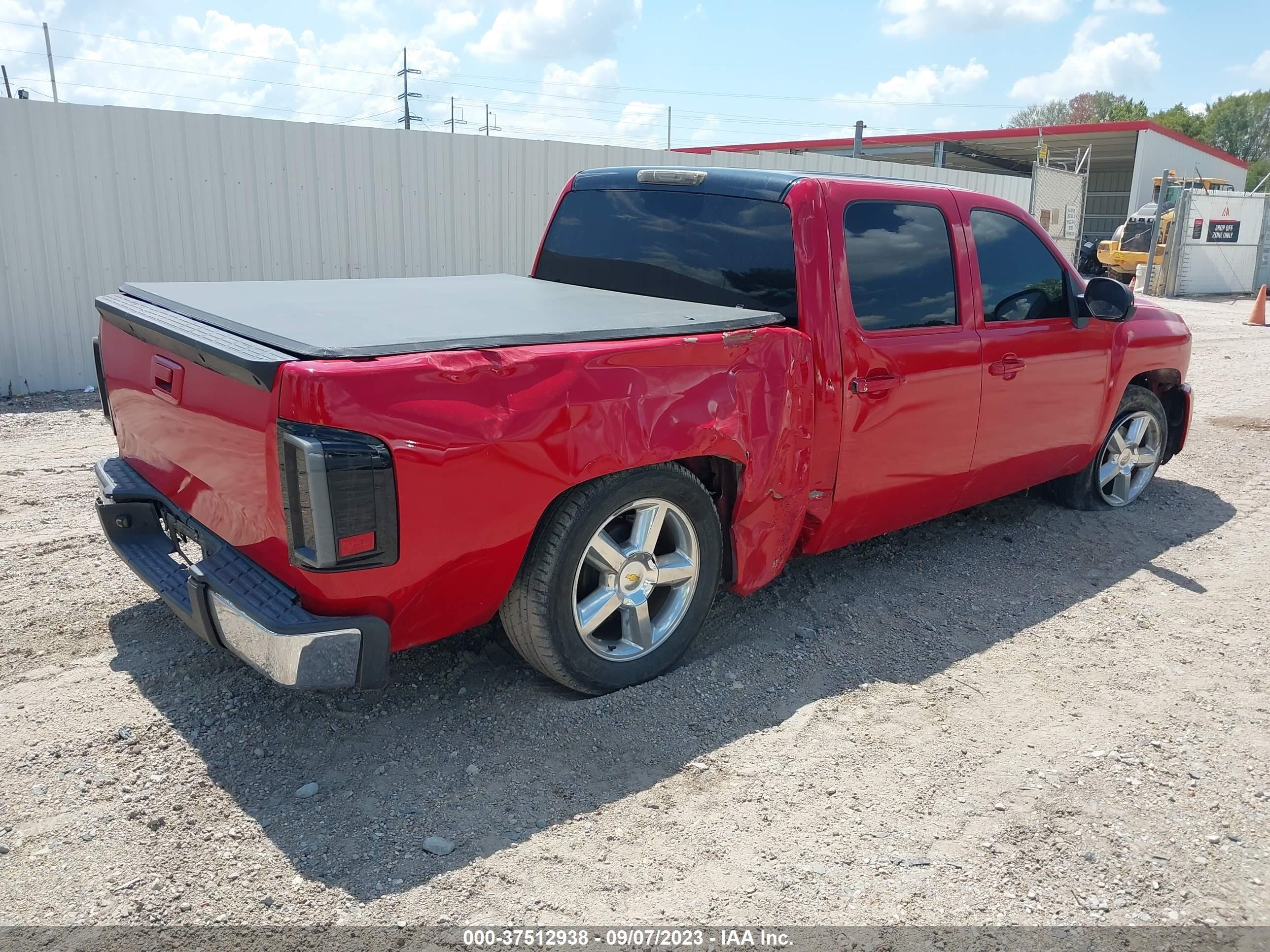 Photo 3 VIN: 2GCEC13C771729202 - CHEVROLET SILVERADO 