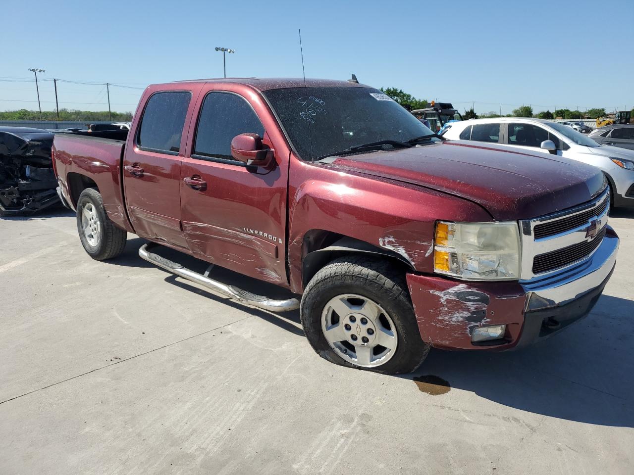 Photo 3 VIN: 2GCEC13C981330180 - CHEVROLET SILVERADO 