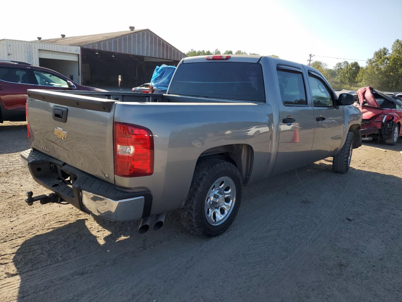 Photo 2 VIN: 2GCEC13CX71516101 - CHEVROLET SILVERADO 