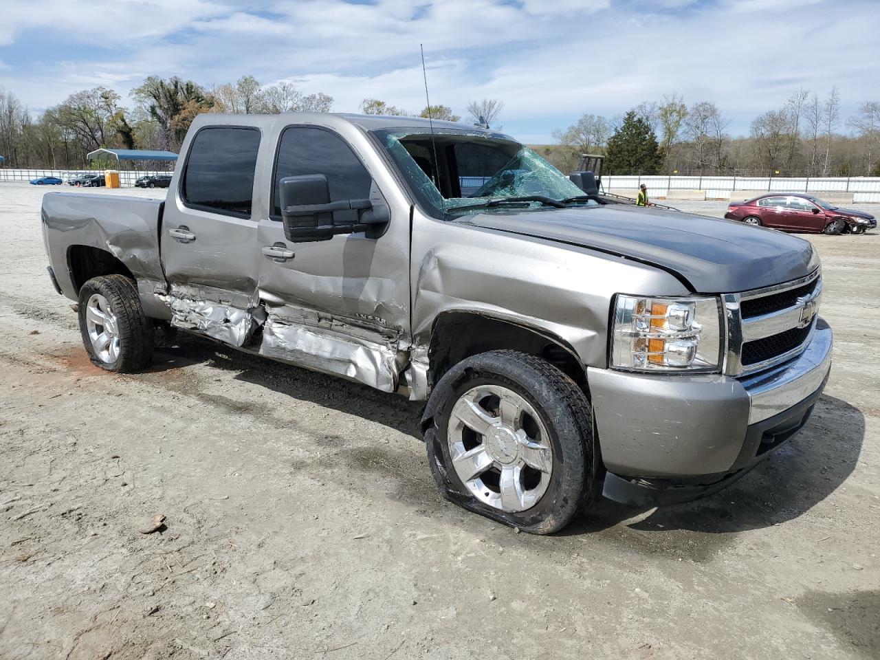 Photo 3 VIN: 2GCEC13J271545395 - CHEVROLET SILVERADO 