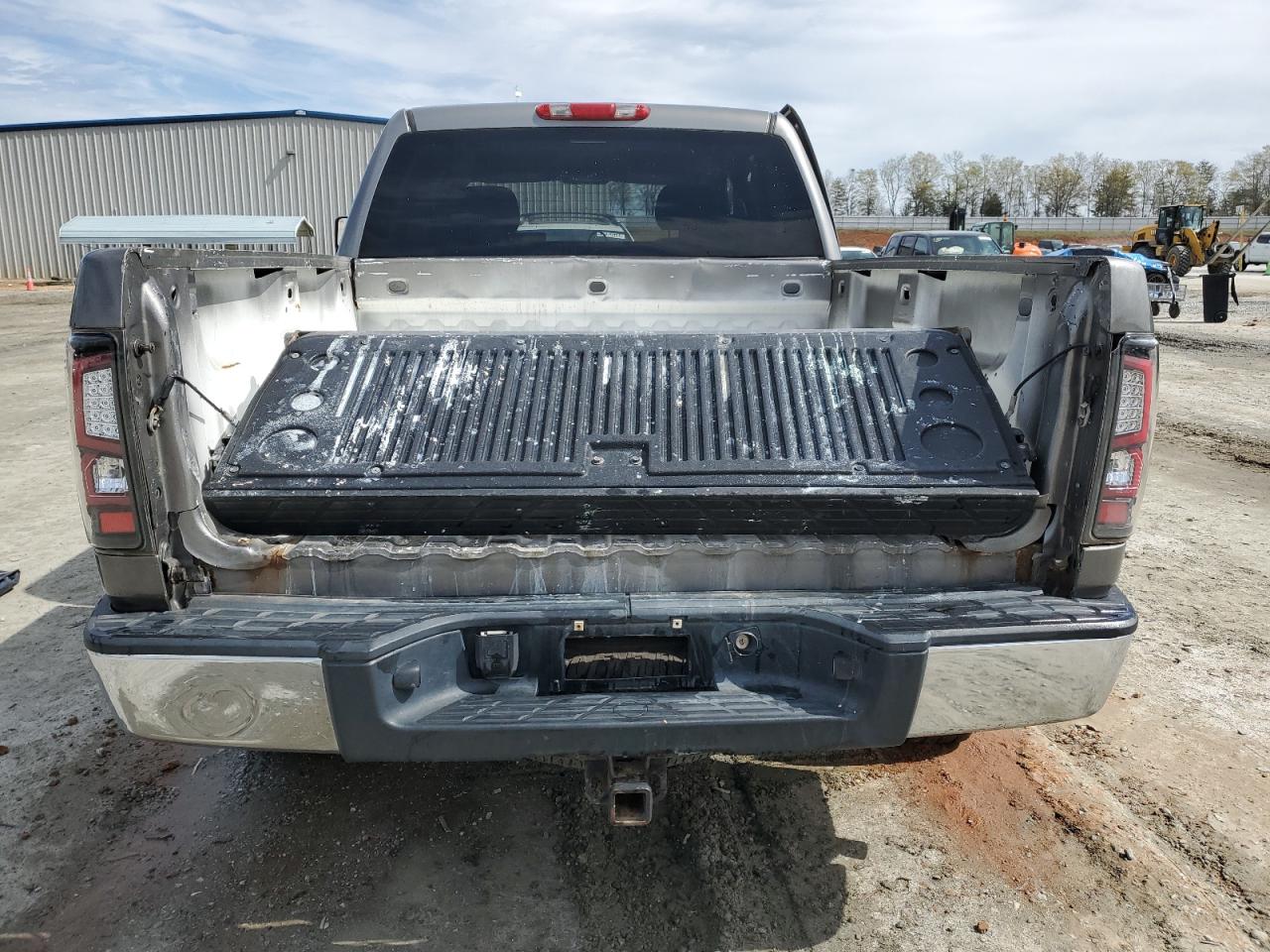 Photo 5 VIN: 2GCEC13J271545395 - CHEVROLET SILVERADO 