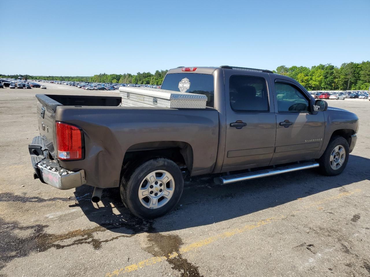 Photo 2 VIN: 2GCEC13J281144687 - CHEVROLET SILVERADO 