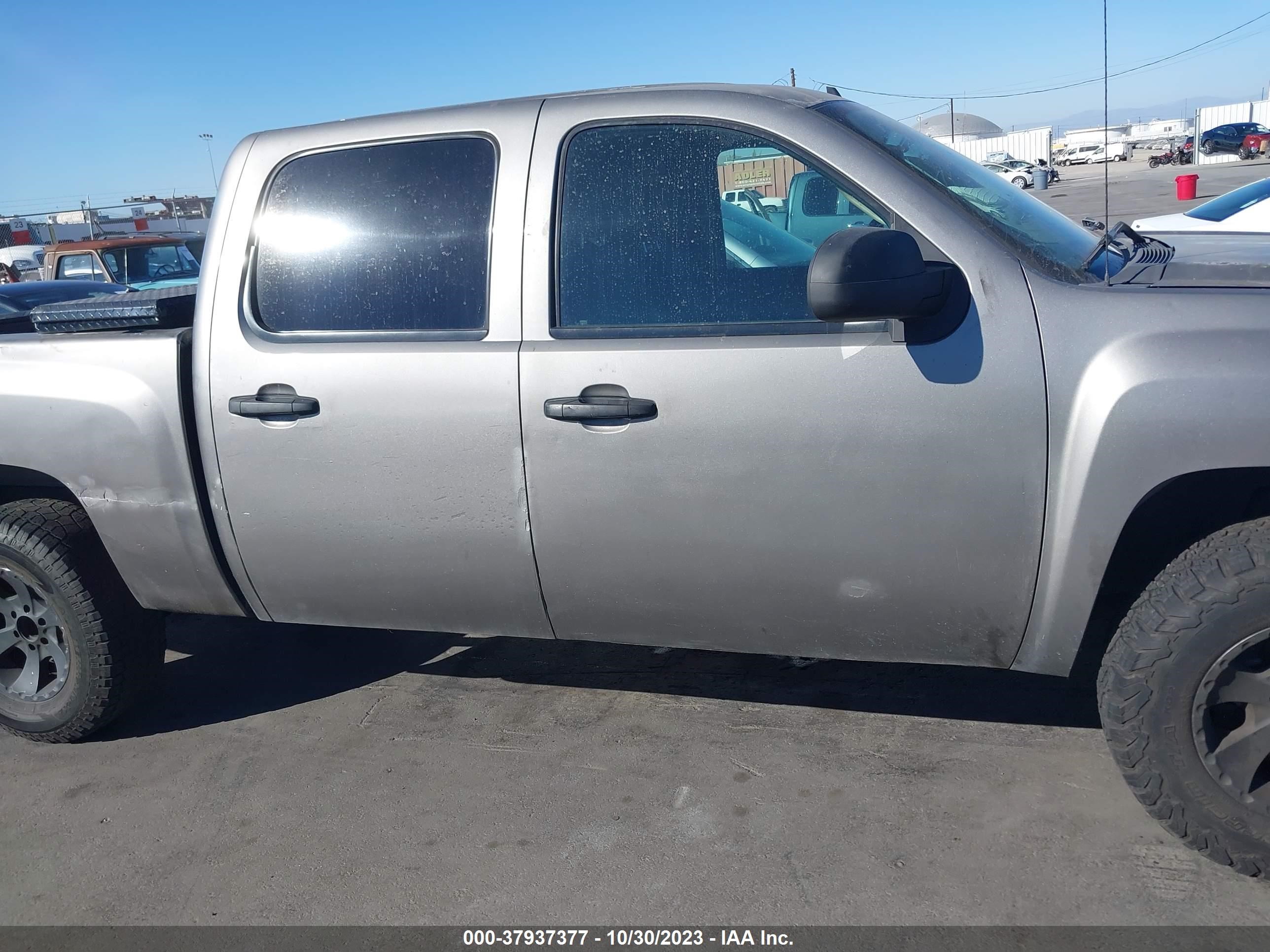 Photo 12 VIN: 2GCEC13J671549868 - CHEVROLET SILVERADO 