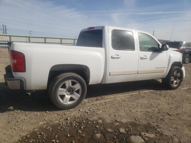 Photo 2 VIN: 2GCEC13J681156888 - CHEVROLET SILVERADO 