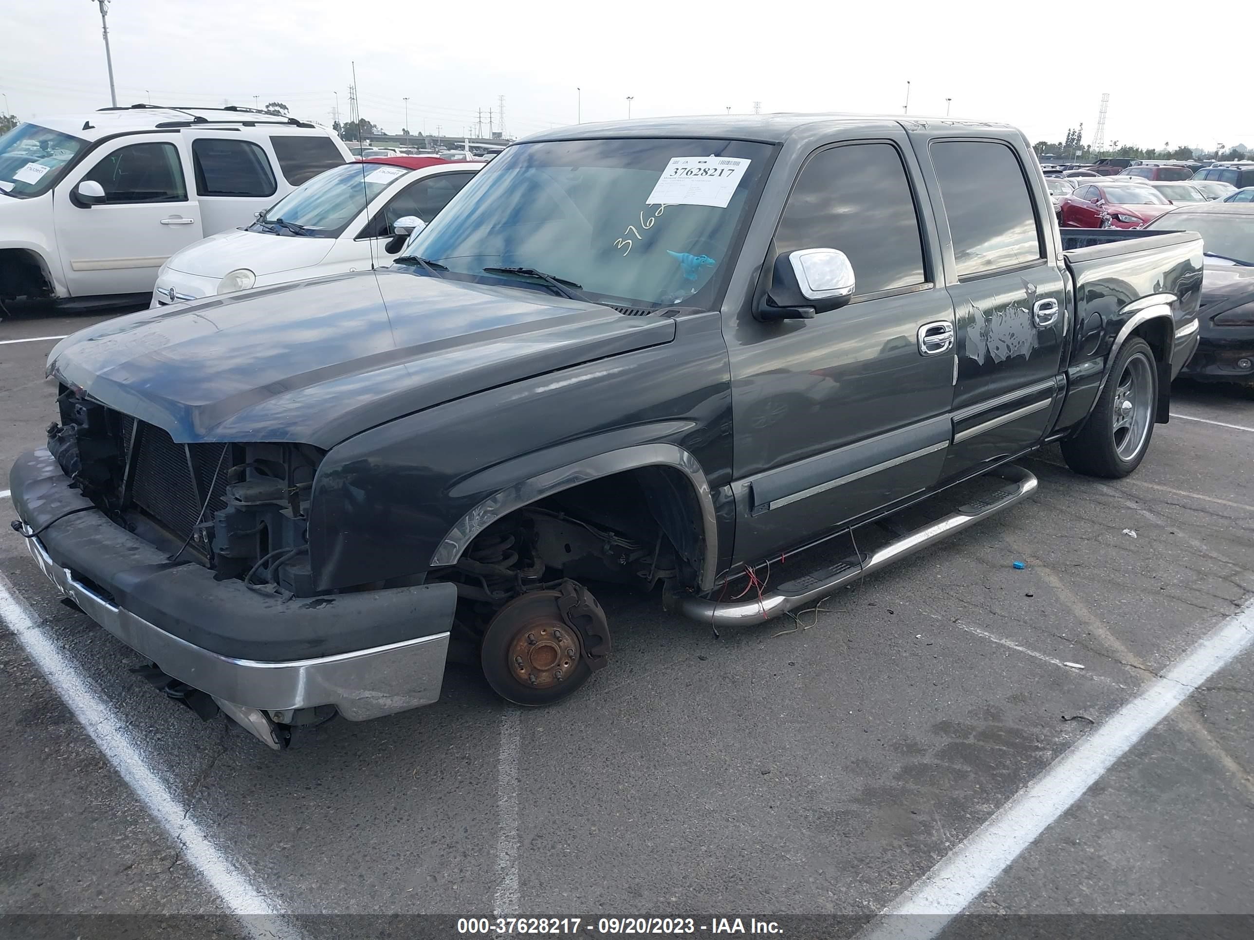 Photo 1 VIN: 2GCEC13T051101222 - CHEVROLET SILVERADO 