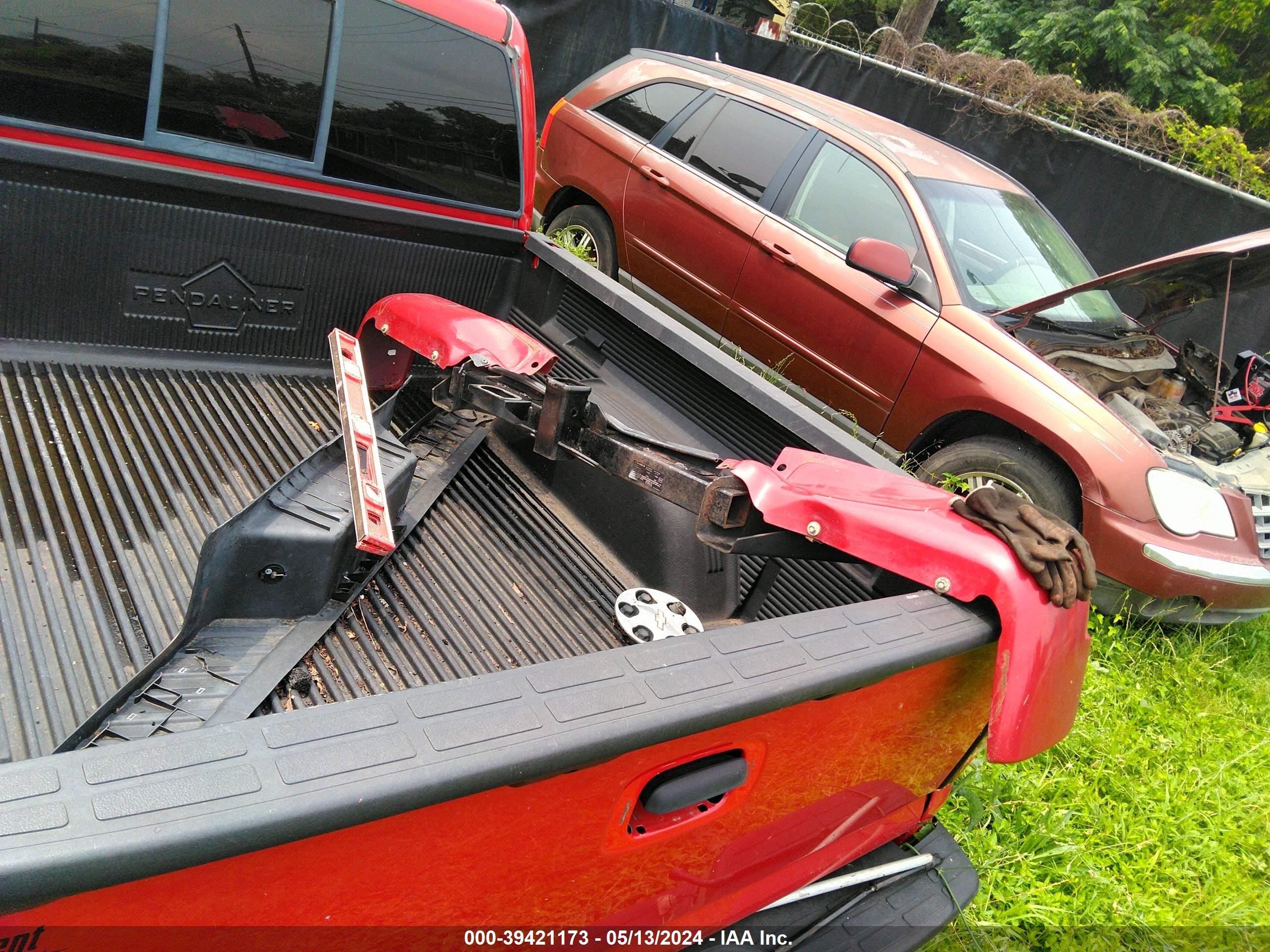 Photo 11 VIN: 2GCEC13TX61138229 - CHEVROLET SILVERADO 