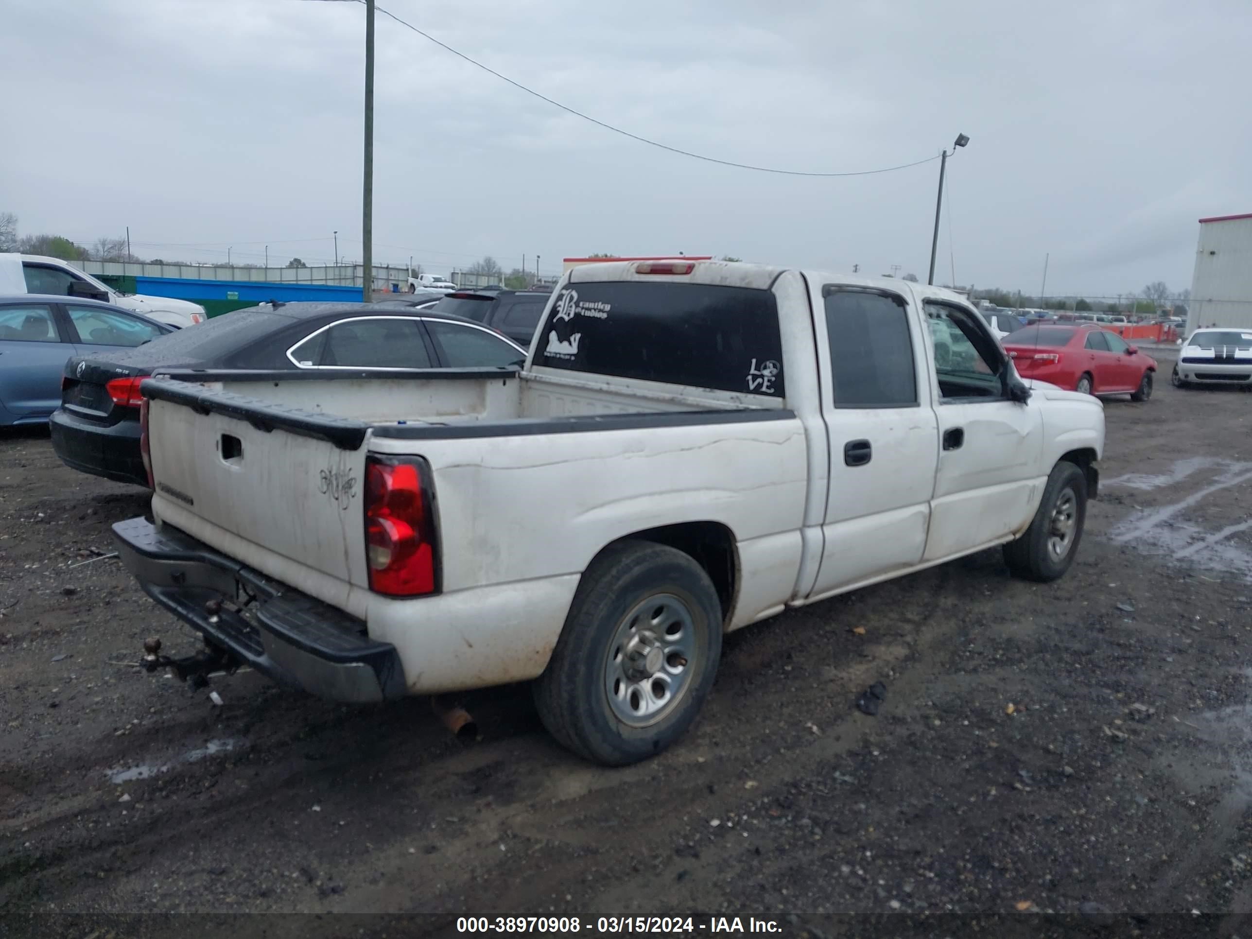 Photo 3 VIN: 2GCEC13V061268148 - CHEVROLET SILVERADO 