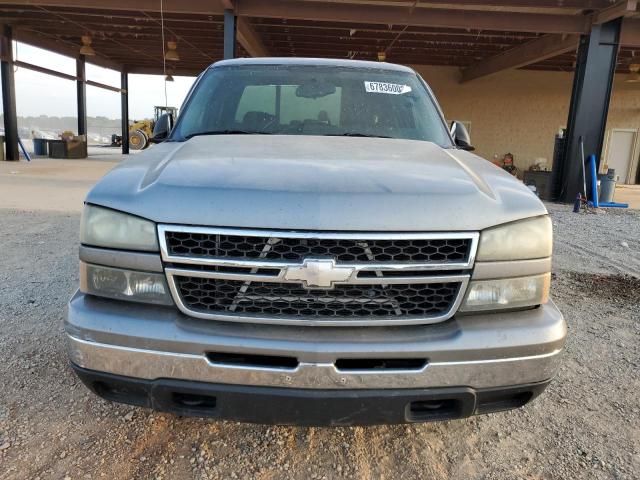 Photo 4 VIN: 2GCEC13V371155845 - CHEVROLET SILVERADO 