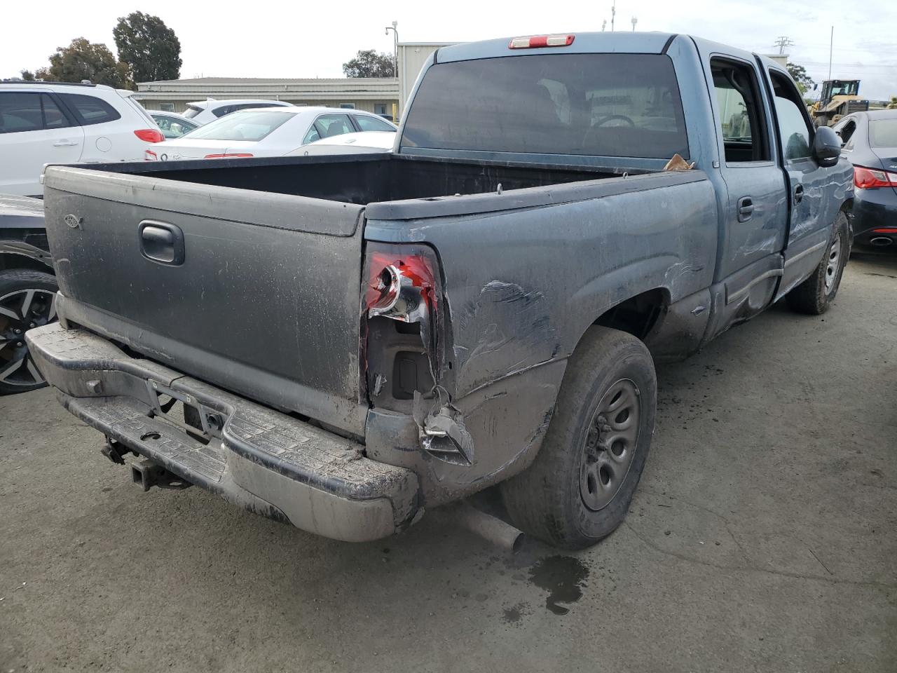 Photo 2 VIN: 2GCEC13V471136267 - CHEVROLET SILVERADO 