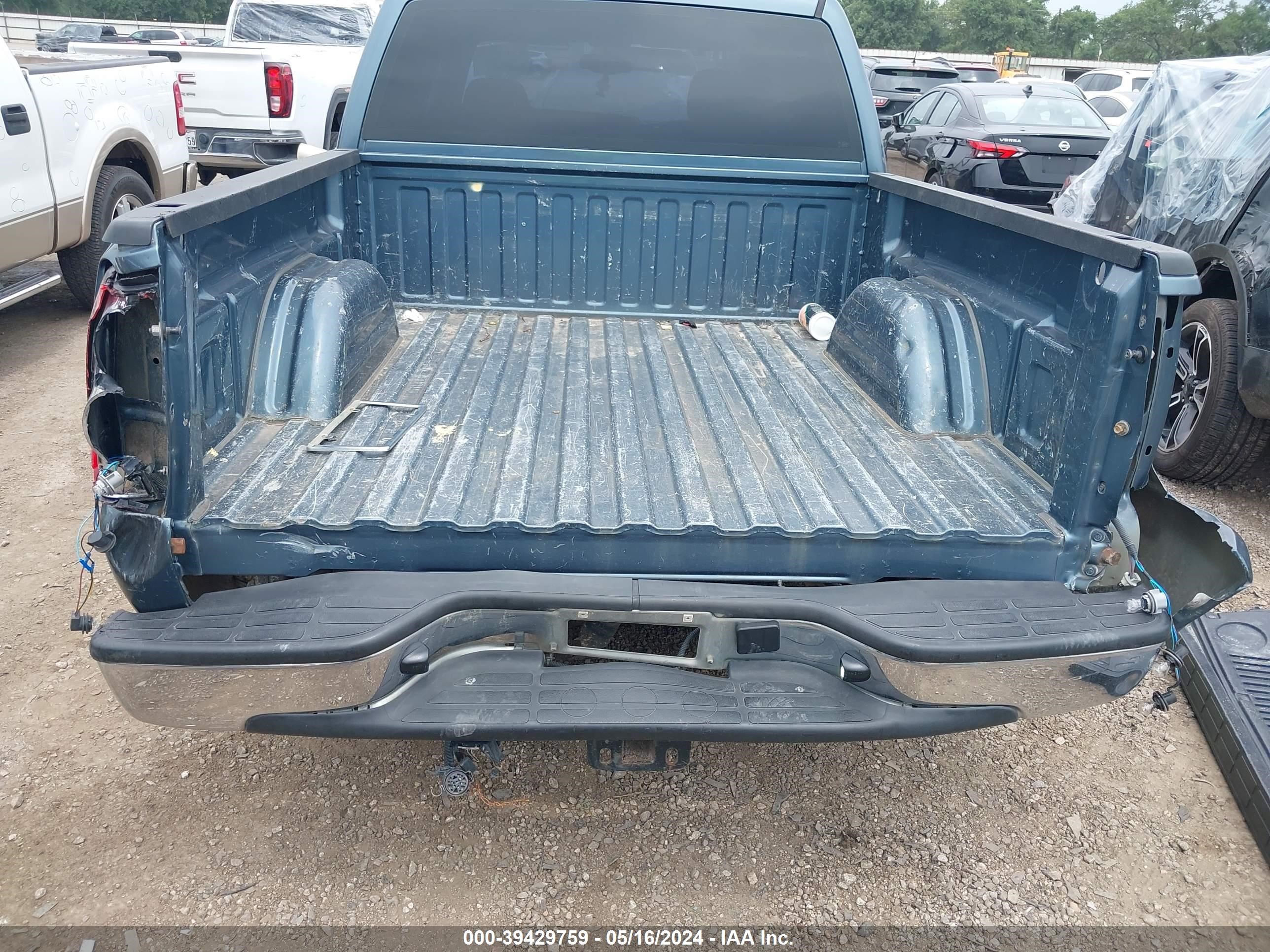 Photo 5 VIN: 2GCEC13V571142434 - CHEVROLET SILVERADO 