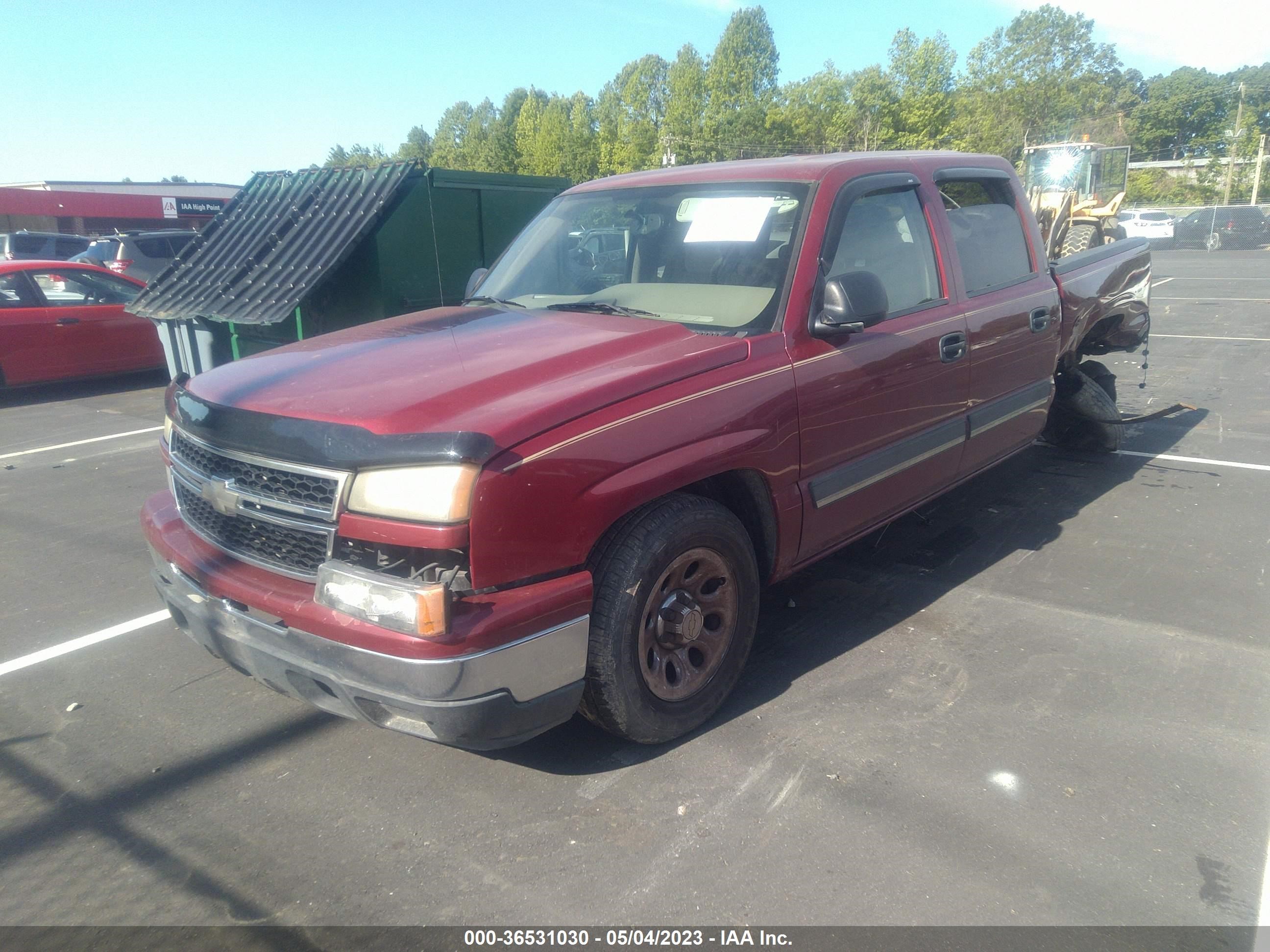 Photo 1 VIN: 2GCEC13V571176020 - CHEVROLET SILVERADO 