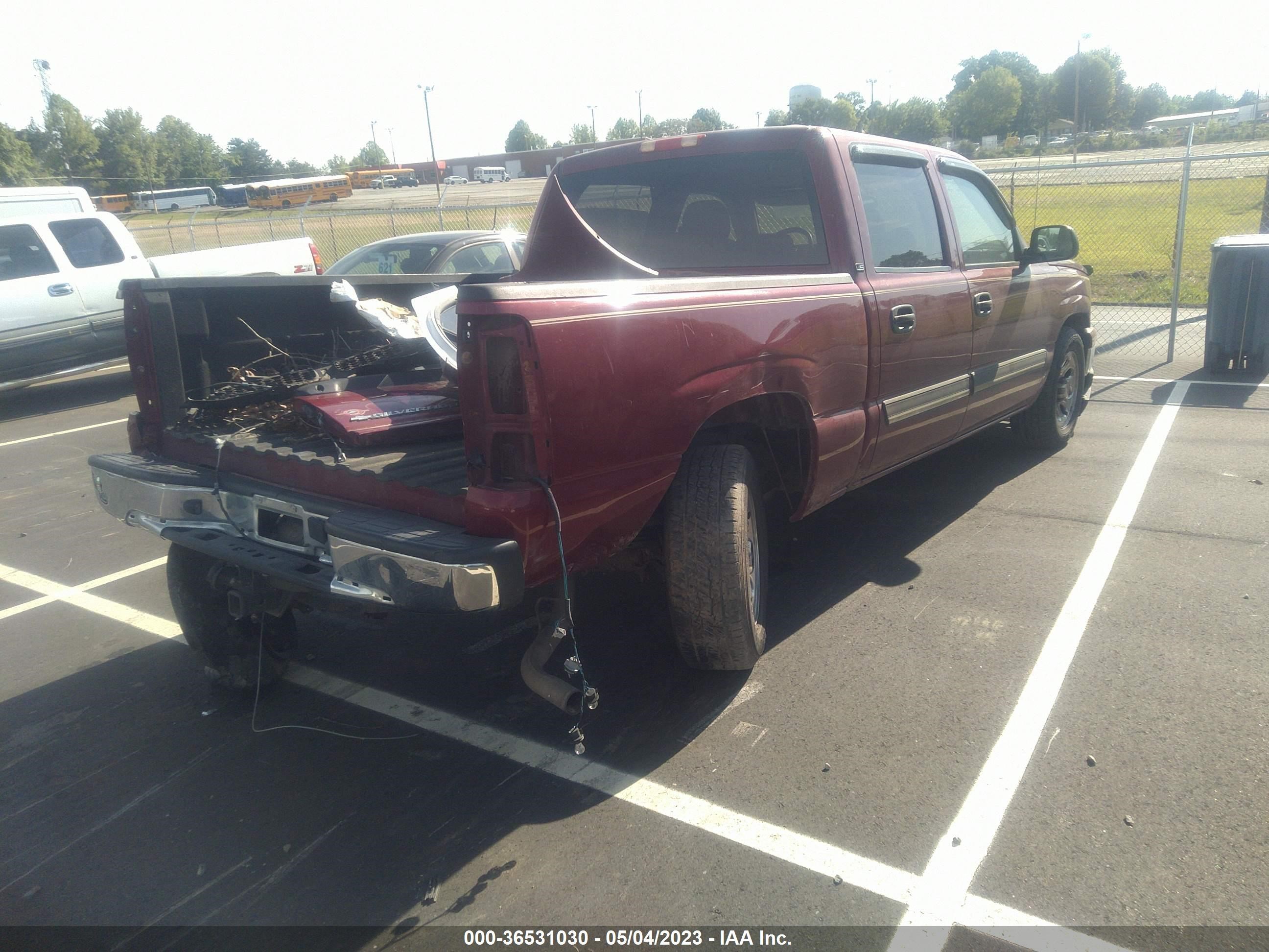 Photo 3 VIN: 2GCEC13V571176020 - CHEVROLET SILVERADO 