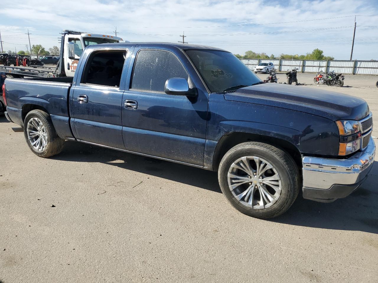 Photo 3 VIN: 2GCEC13V671178309 - CHEVROLET SILVERADO 