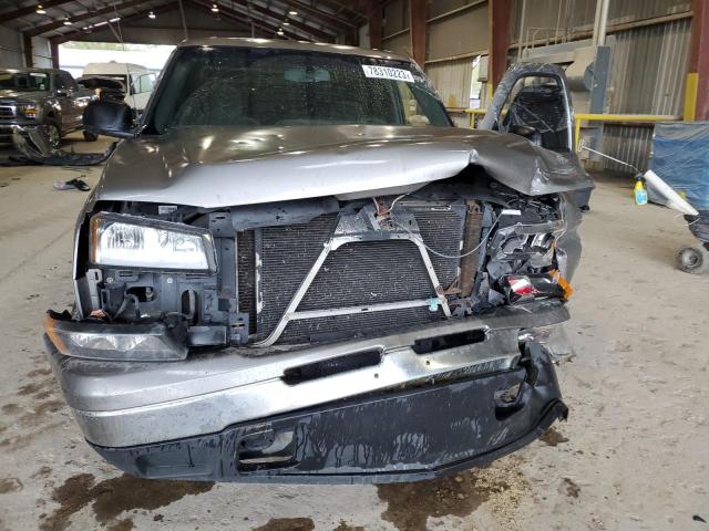 Photo 4 VIN: 2GCEC13V861331142 - CHEVROLET SILVERADO 