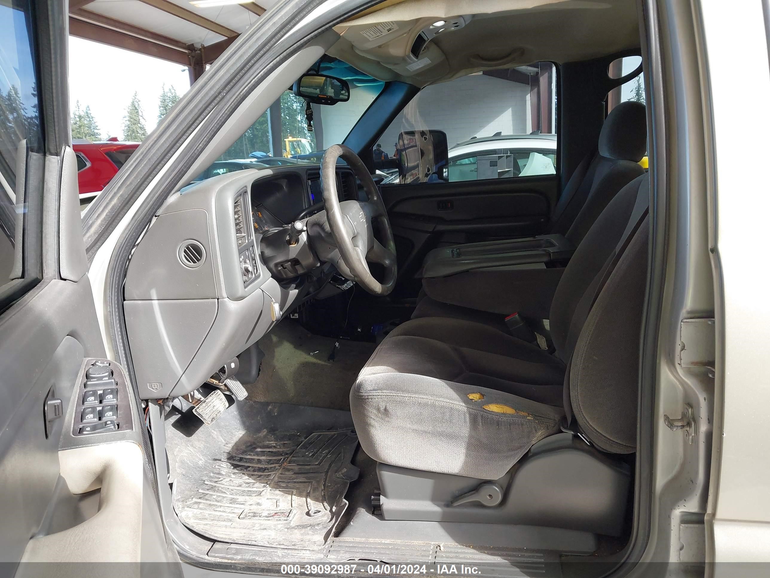 Photo 4 VIN: 2GCEC13V871169868 - CHEVROLET SILVERADO 