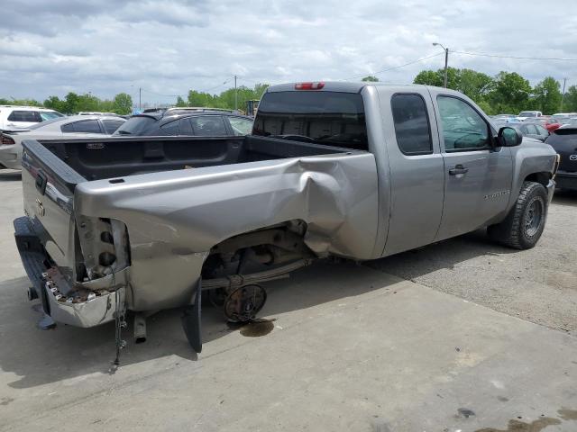 Photo 2 VIN: 2GCEC19C271611873 - CHEVROLET SILVERADO 